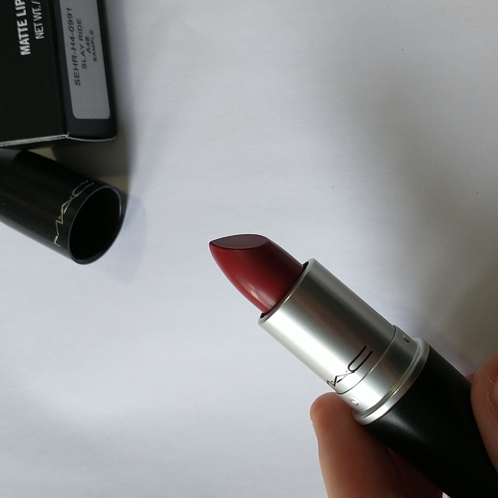 Matte Lipstick - Picture 2 of 4